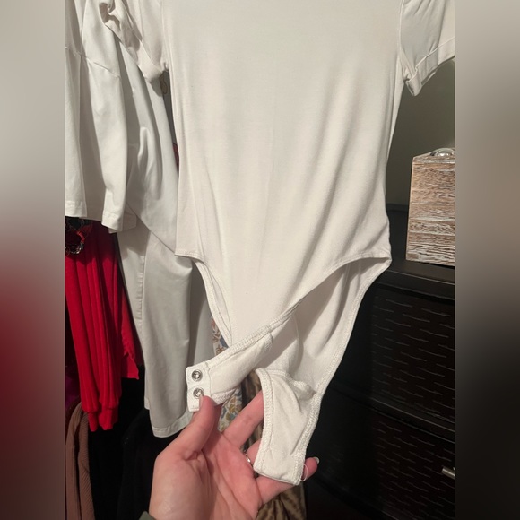 White tee bodysuit - Picture 3 of 3